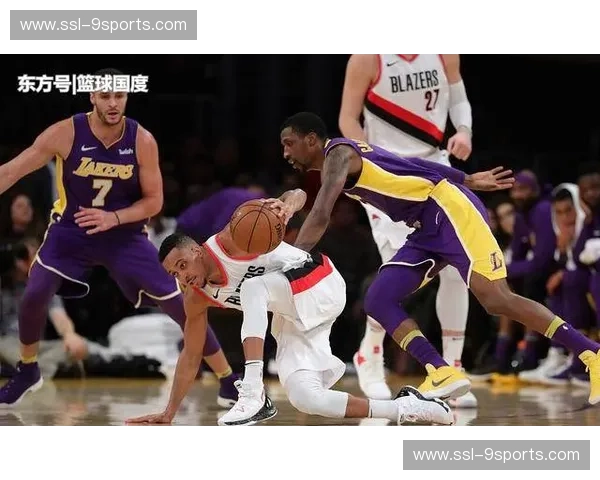 广东钟佳丽超远三分续命 但加时赛进攻选择值得商榷